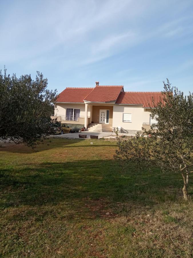 Laura Apartman Bibinje Kültér fotó