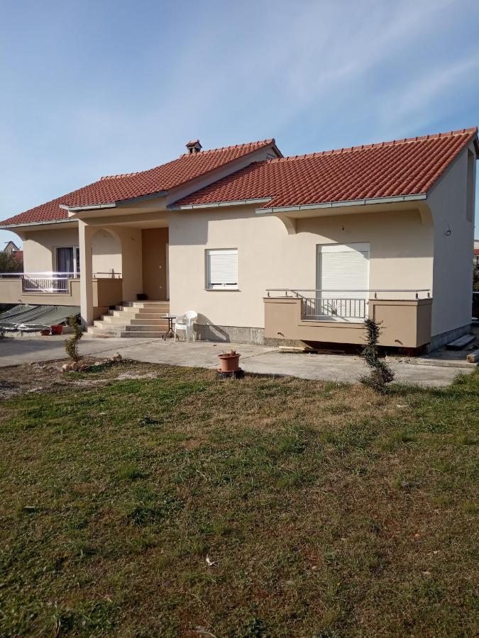 Laura Apartman Bibinje Kültér fotó